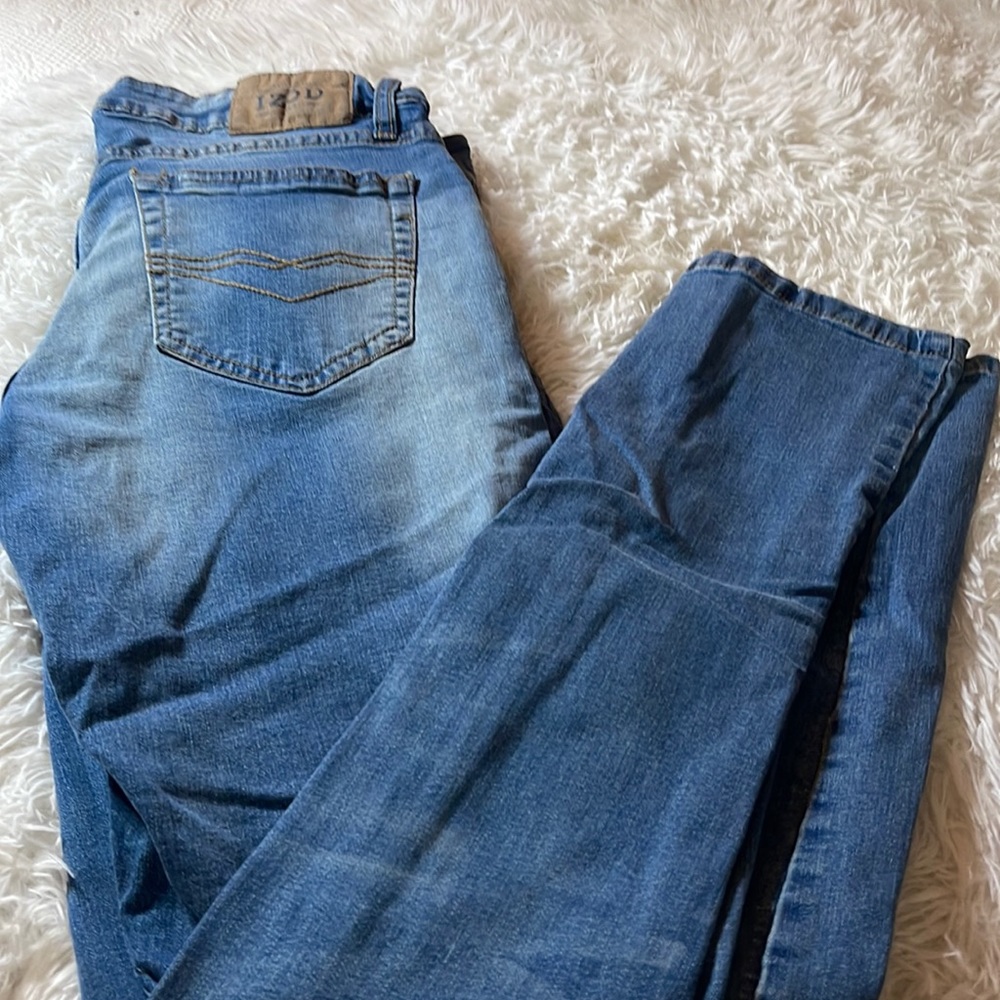 IZOD Slim straight Jeans